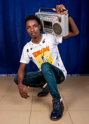 abroozzy's Profile Picture