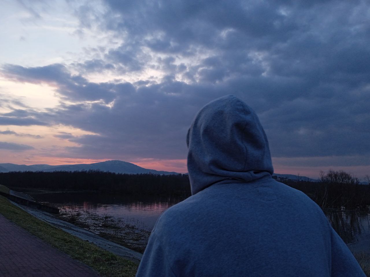 akakshimusic Profile