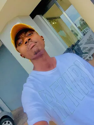 comfort's Profile Picture