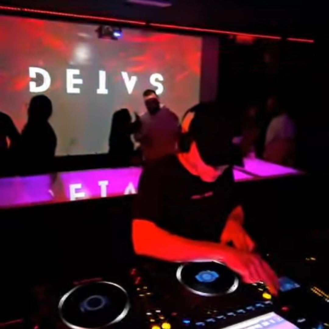 deivs's Profile Picture