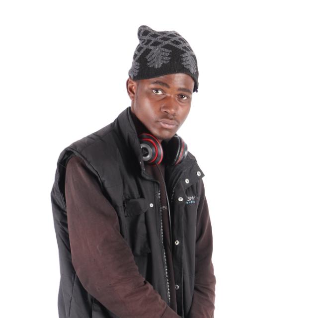 dm-g's Profile Picture