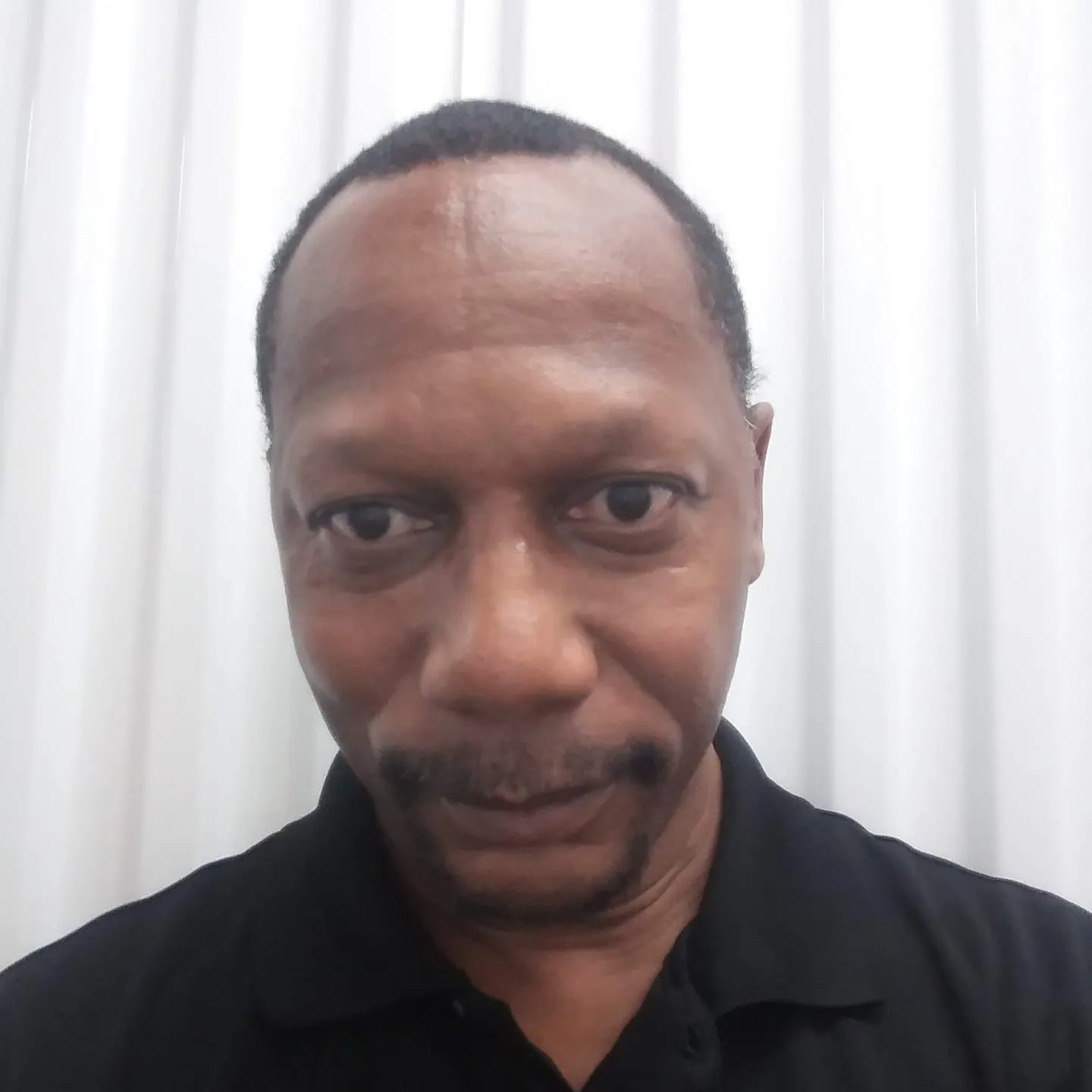 hli's Profile Picture