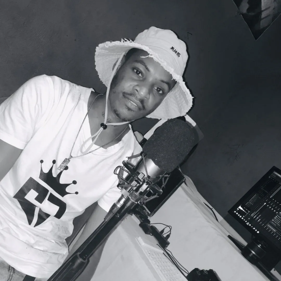 jay-imole's Profile Picture