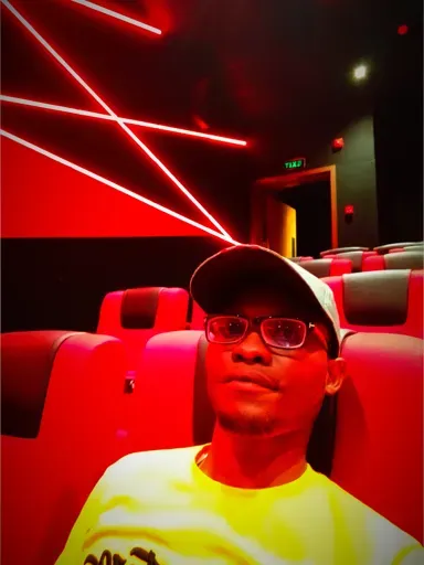 mickeyrova's Profile Picture