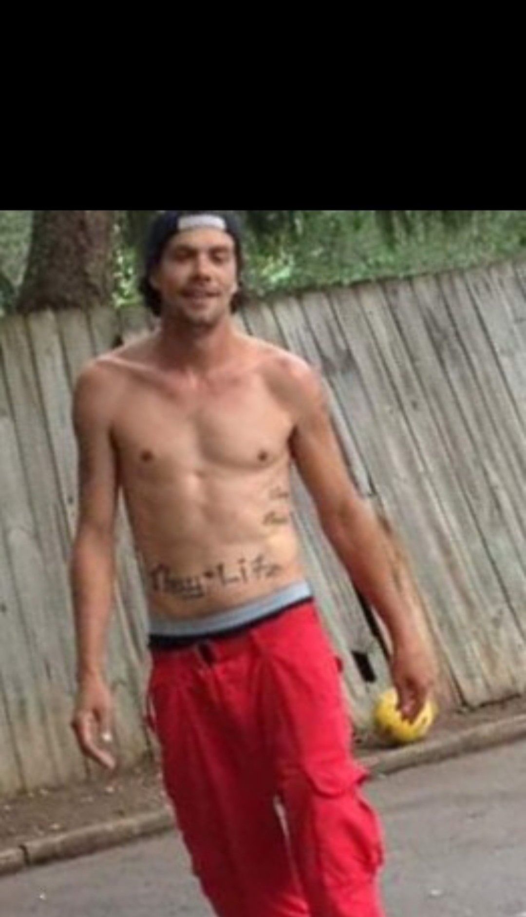 rapperrickyt's Profile Picture