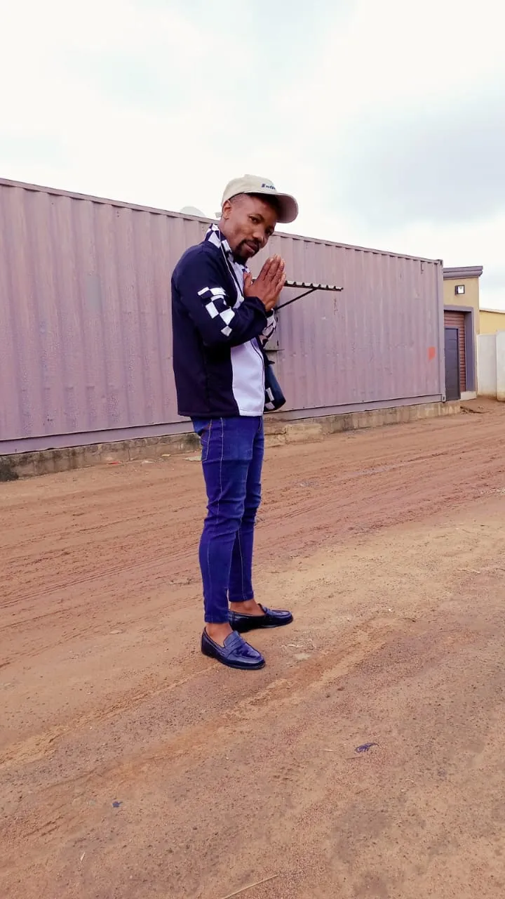 slow-p012's Profile Picture