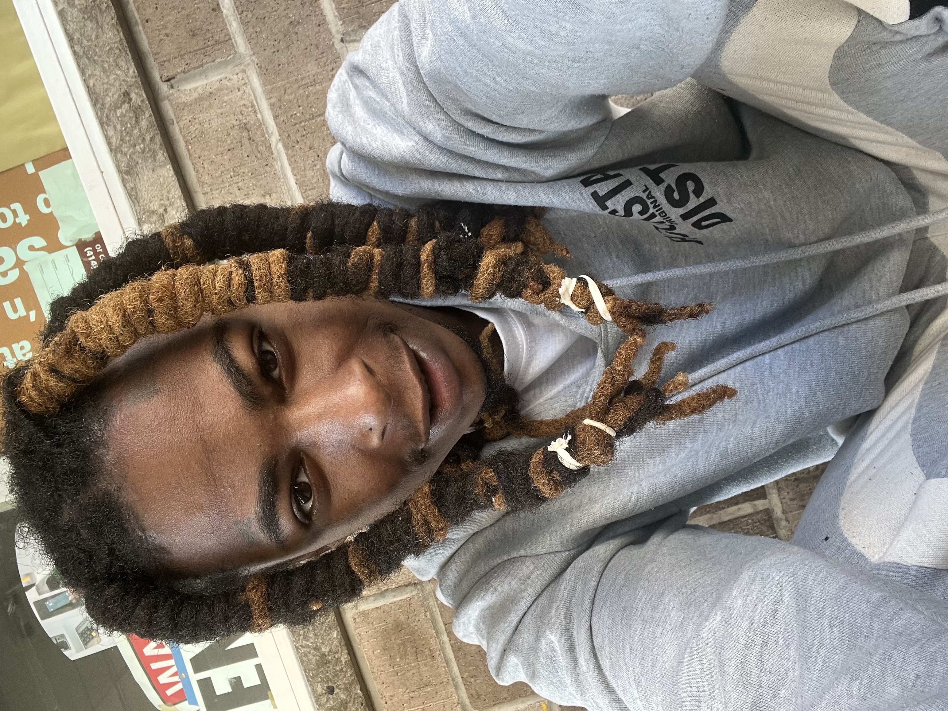 supreme's Profile Picture
